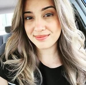 Meet your Posher, Marissa